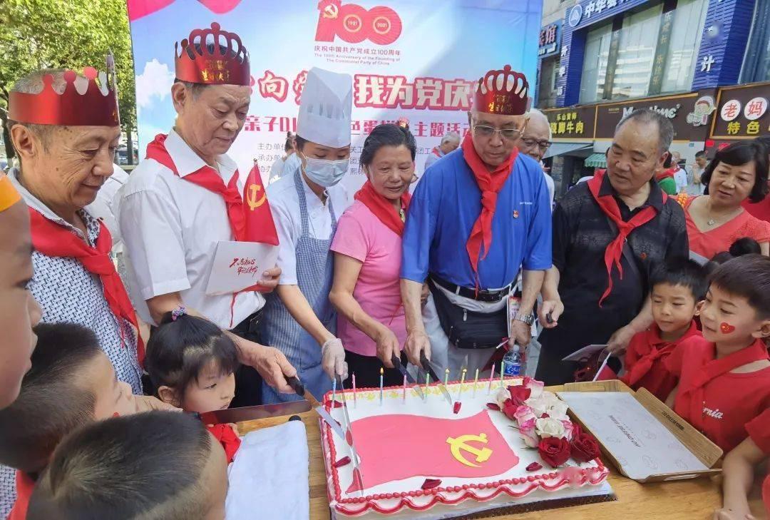 湖南一座大桥全程没桥墩，被载入史册，设计师仅初中毕业